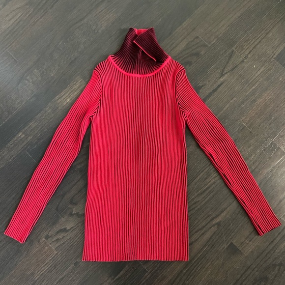 Cozy Project Mock-neck Sweater - Picture 2 of 3